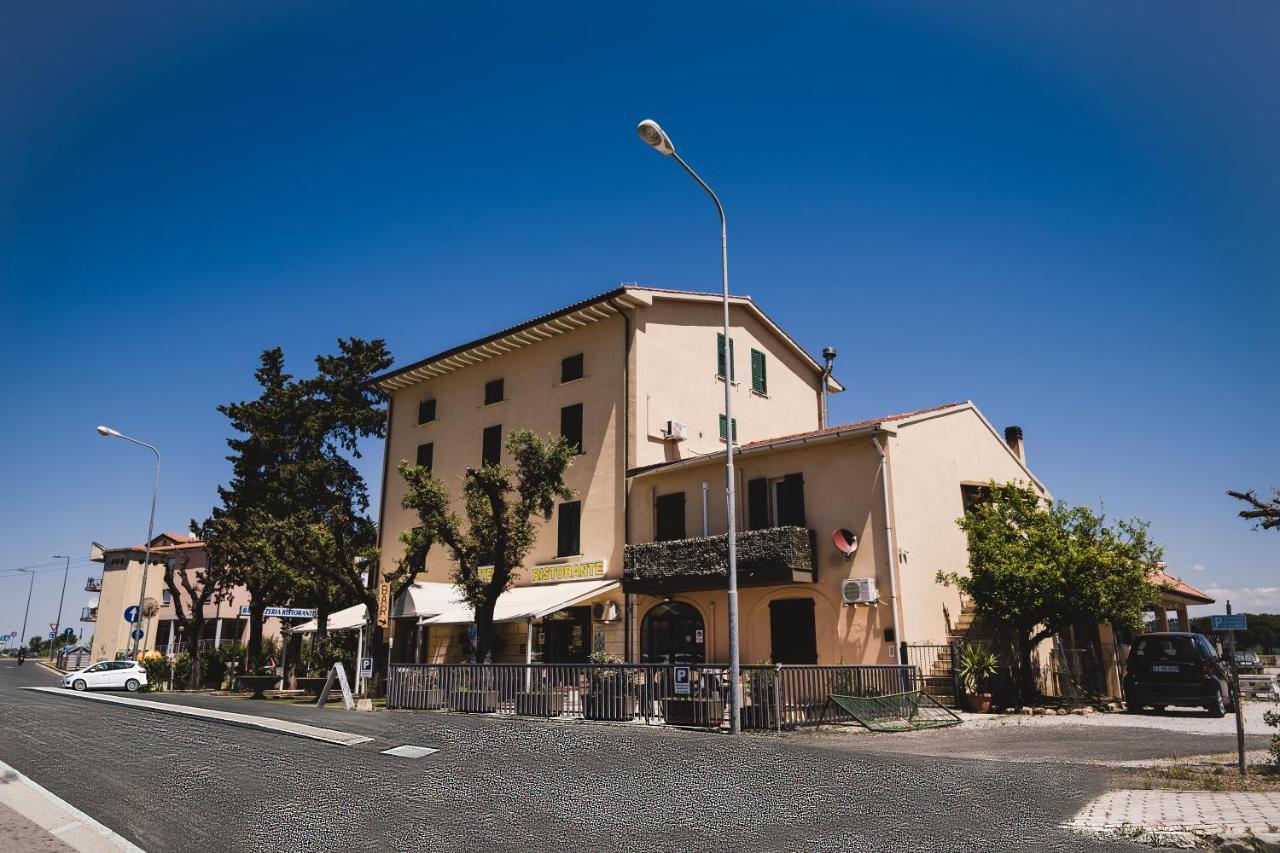 Hotel The Flash - Venturina Terme Εξωτερικό φωτογραφία